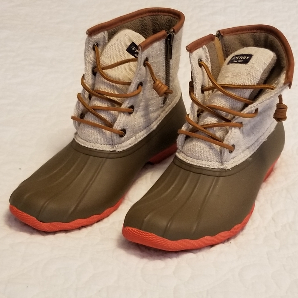 Sperry duck boots